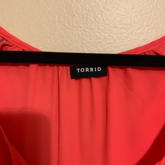 Torrid pink lace flutter sleeve blouse chiffon - Picture 3 of 6